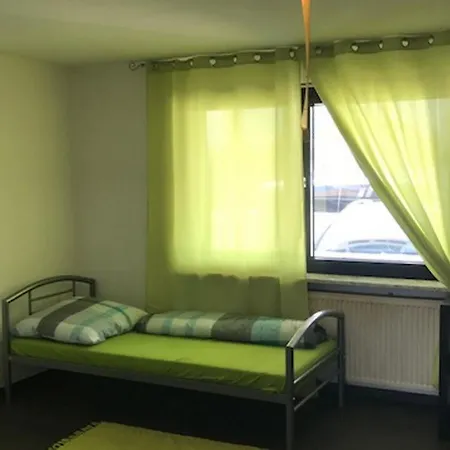 Apart Wohnraum Holzhandel *